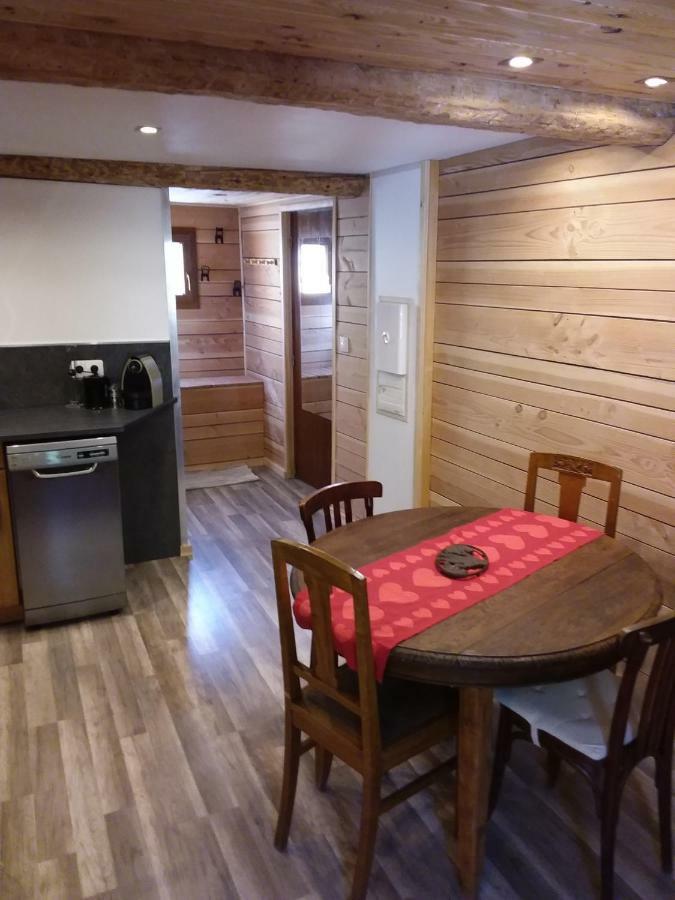 Le Woody Lägenhet Saint-Étienne-de-Tinée Exteriör bild